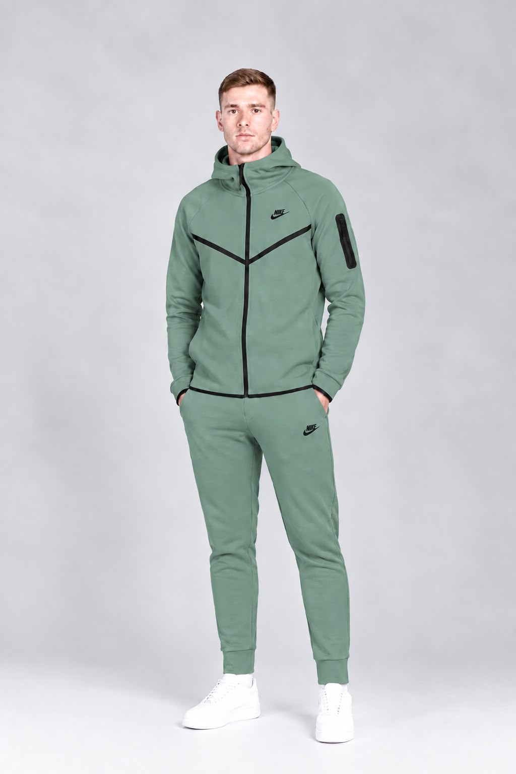 NIKE TIK